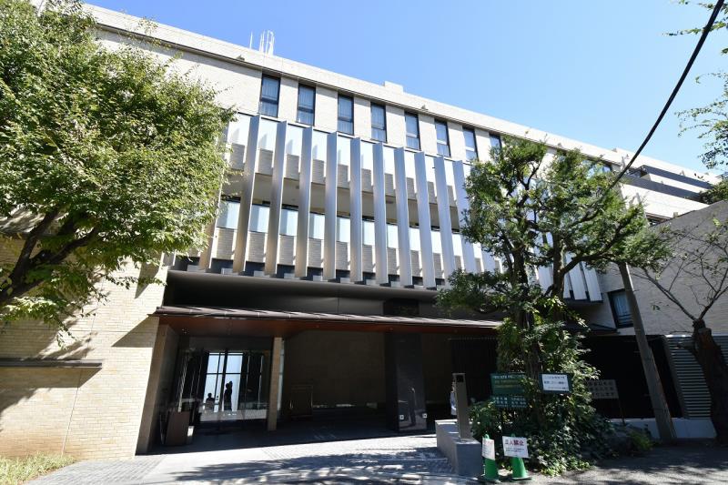 フォレストテラス鳥居坂 2階